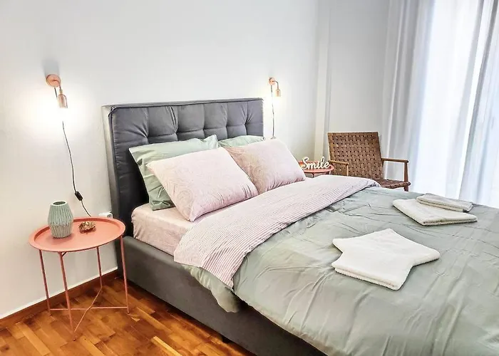 As ✓Two Bedroom Apartment In Thissio