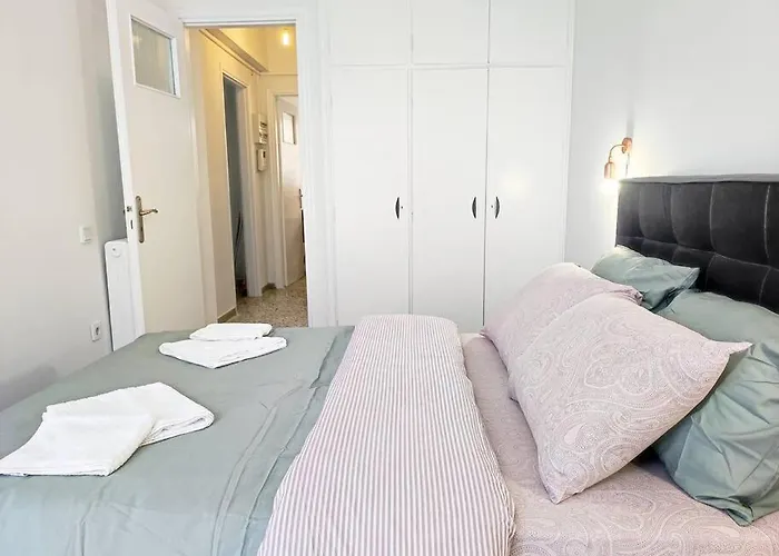 As ✓Two Bedroom Apartment In Thissio