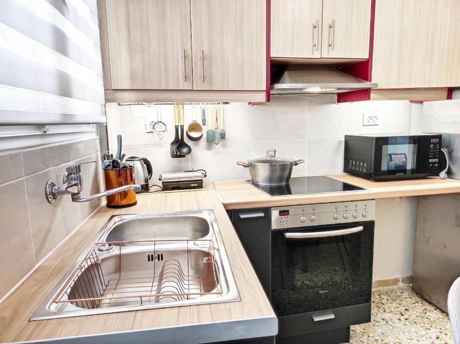 As ✓two Bedroom In Thissio Athens