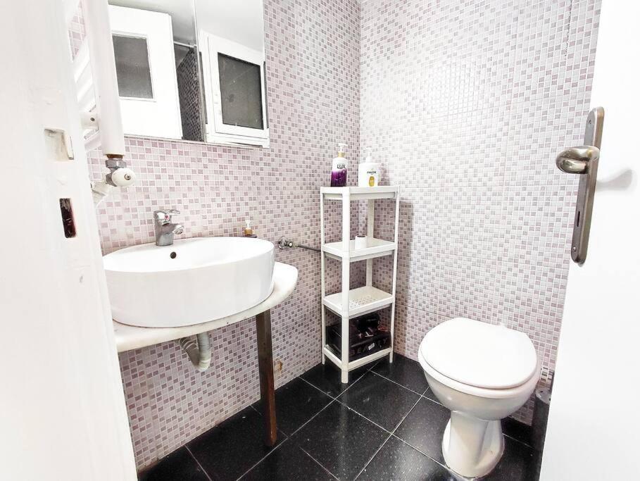 As ✓two Bedroom In Thissio Apartment